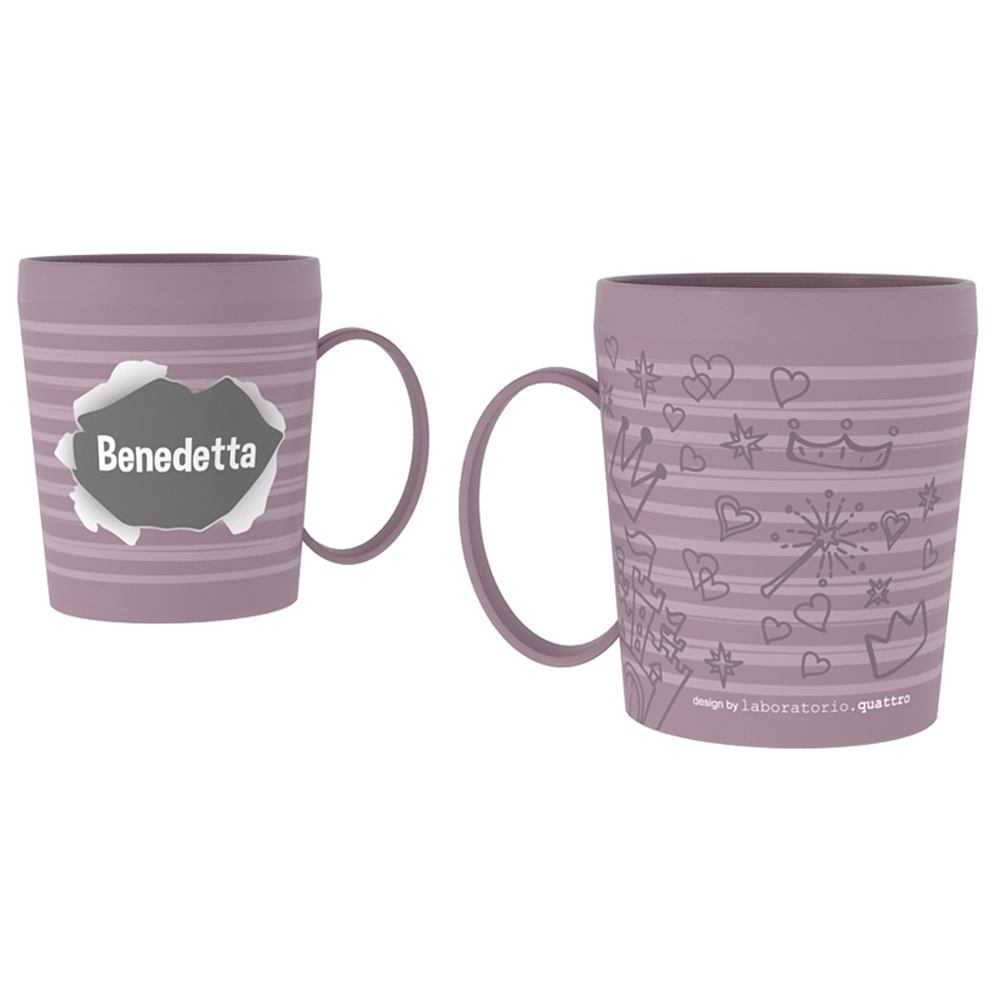 TAZZA IN PLASTICA CON NOME E DISEGNI - BENEDETTA - RYN014