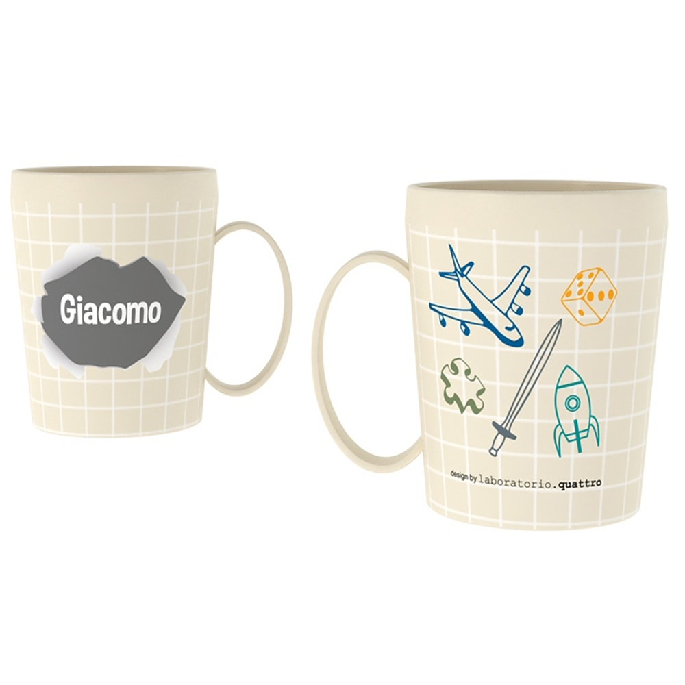 TAZZA IN PLASTICA CON NOME E DISEGNI - GIACOMO - RYN037