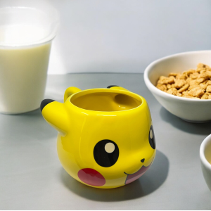 TAZZA 3D PIKACHU POKÉMON IN CERAMICA 500 ML IN CONFEZIONE - STT44674