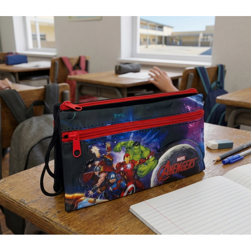 TOMBOLINO AVENGERS MARVEL 3 SCOMPARTI BUSTINA ASTUCCIO PORTACOLORI 22 CM - AV1337